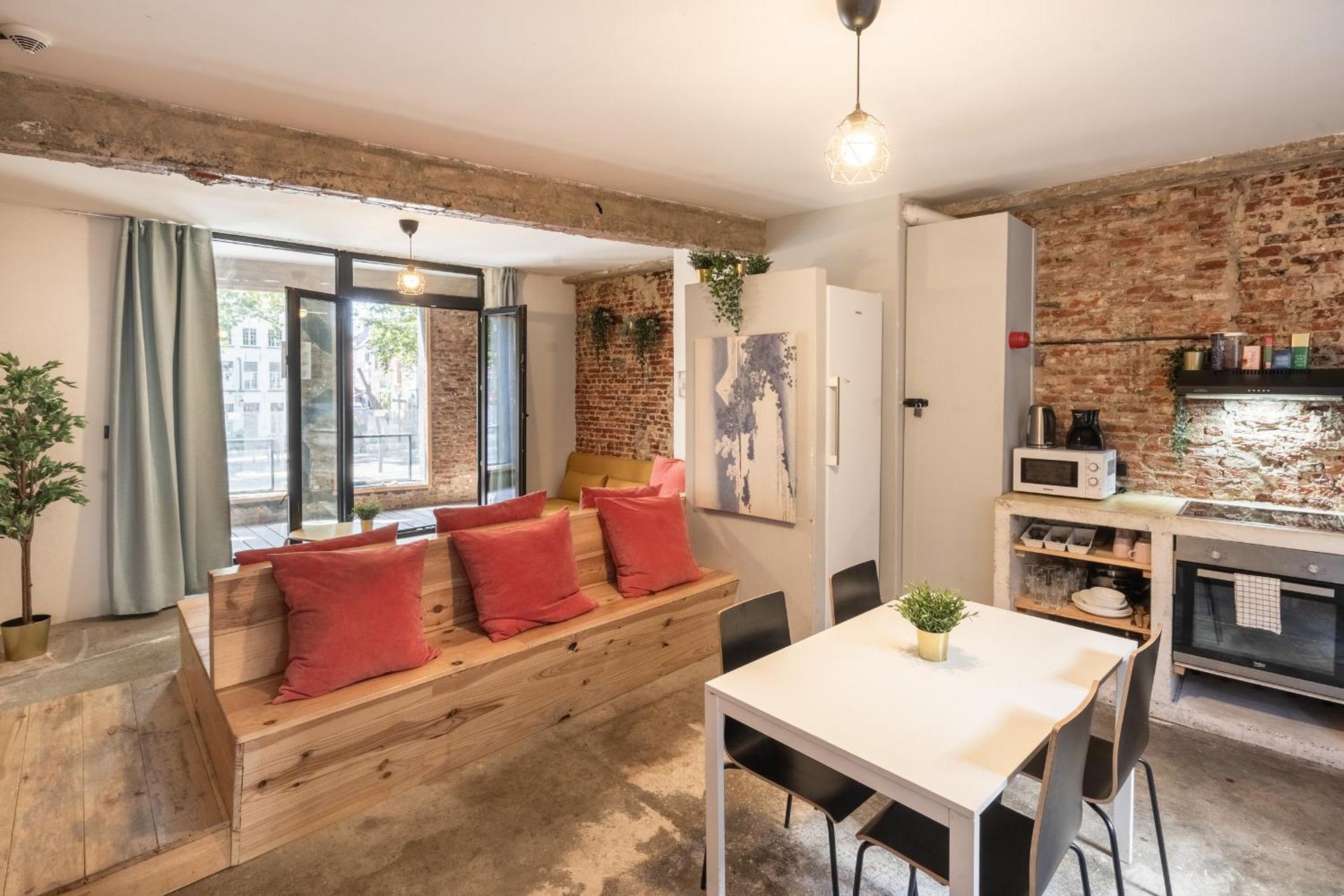 The Industrial Apartments Antwerpen Ngoại thất bức ảnh